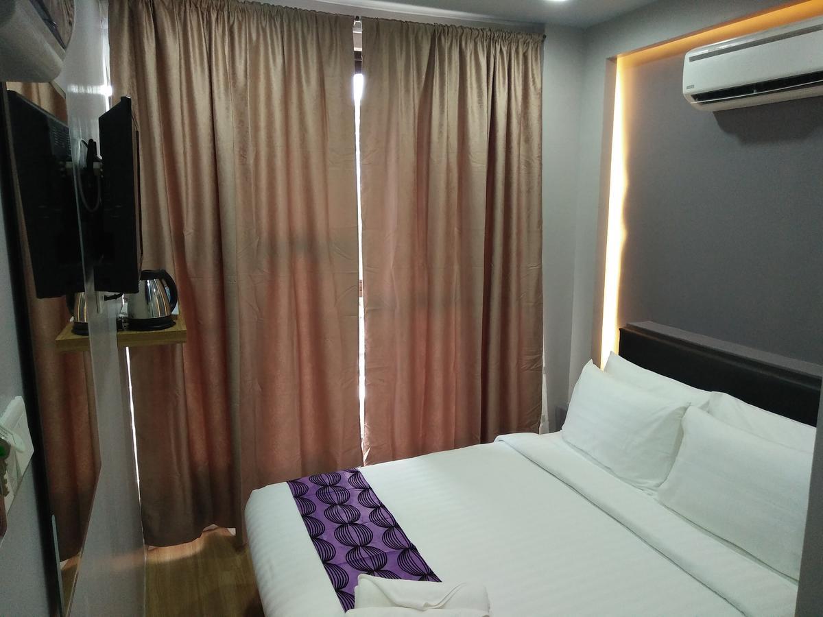 Sunset Villa Inn Pantai Cenang  Kültér fotó