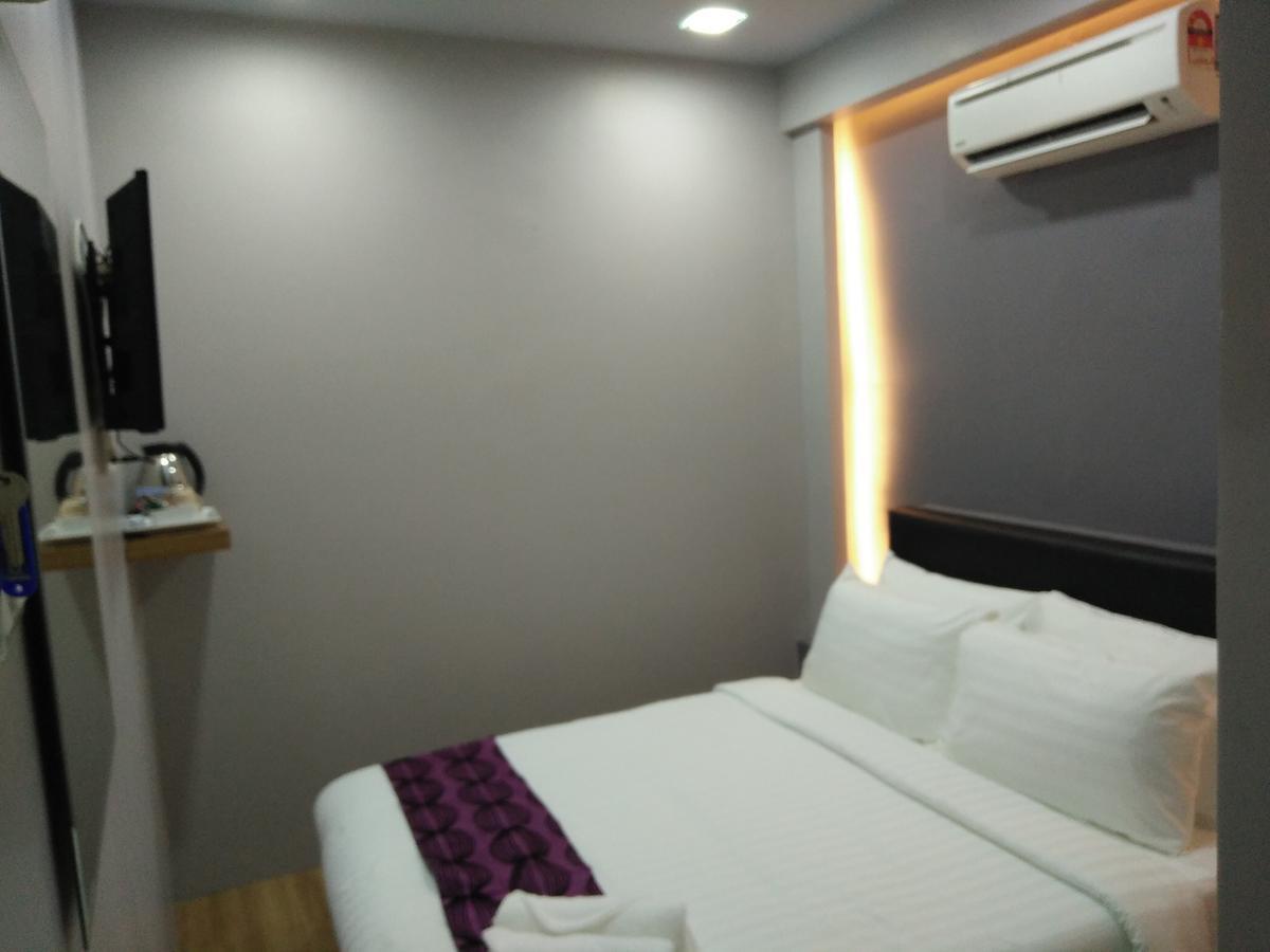 Sunset Villa Inn Pantai Cenang  Kültér fotó